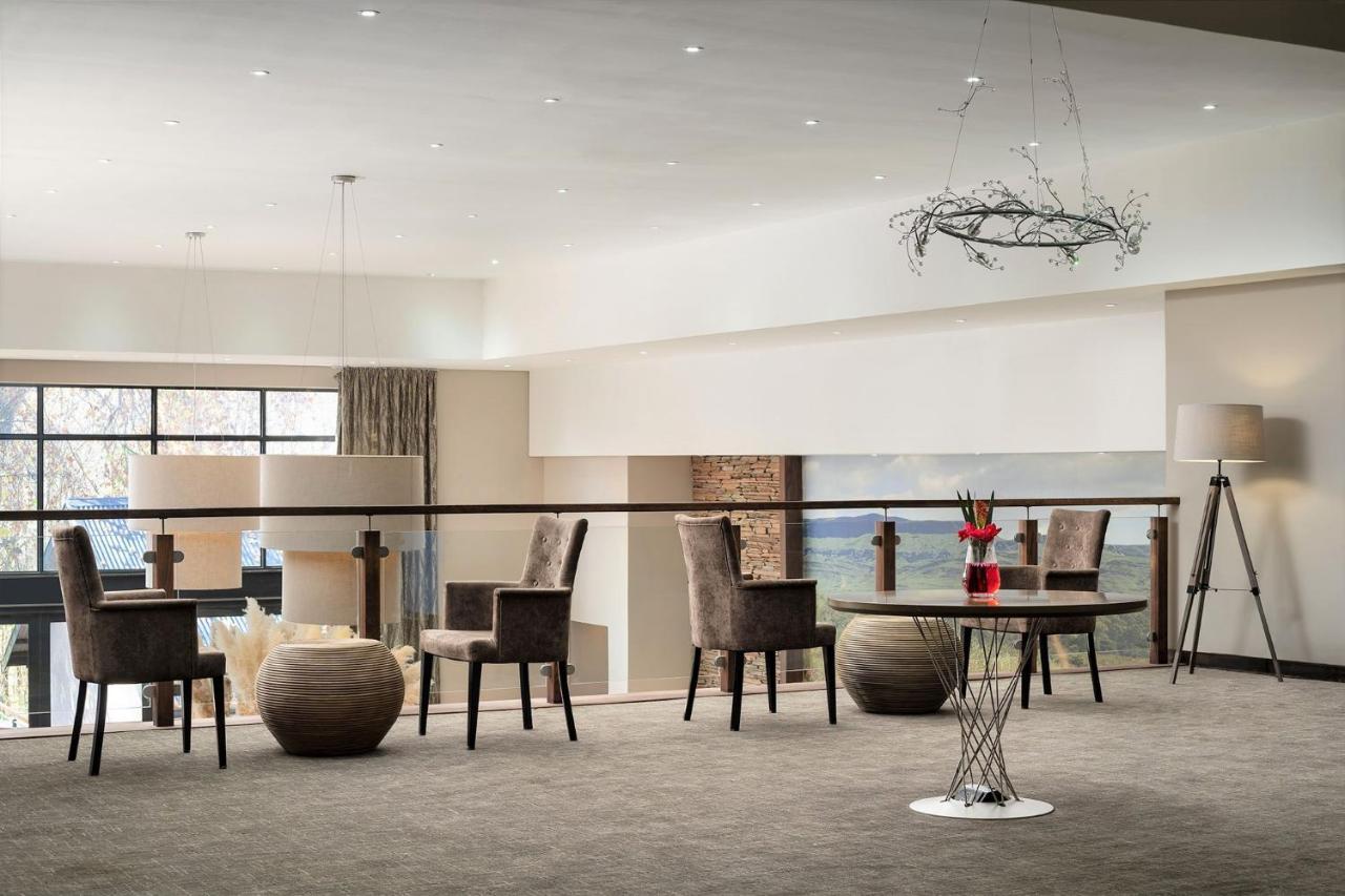 הימוויל Premier Resort Sani Pass מראה חיצוני תמונה
