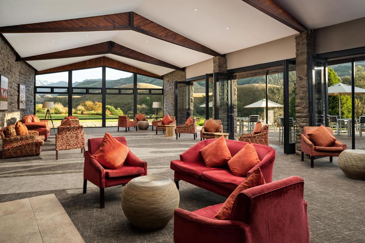 הימוויל Premier Resort Sani Pass מראה חיצוני תמונה