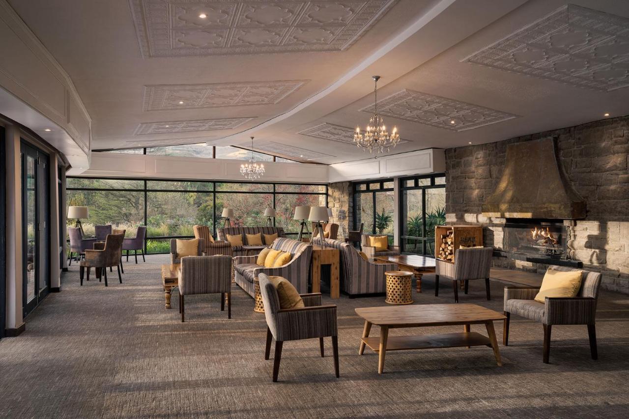 הימוויל Premier Resort Sani Pass מראה חיצוני תמונה