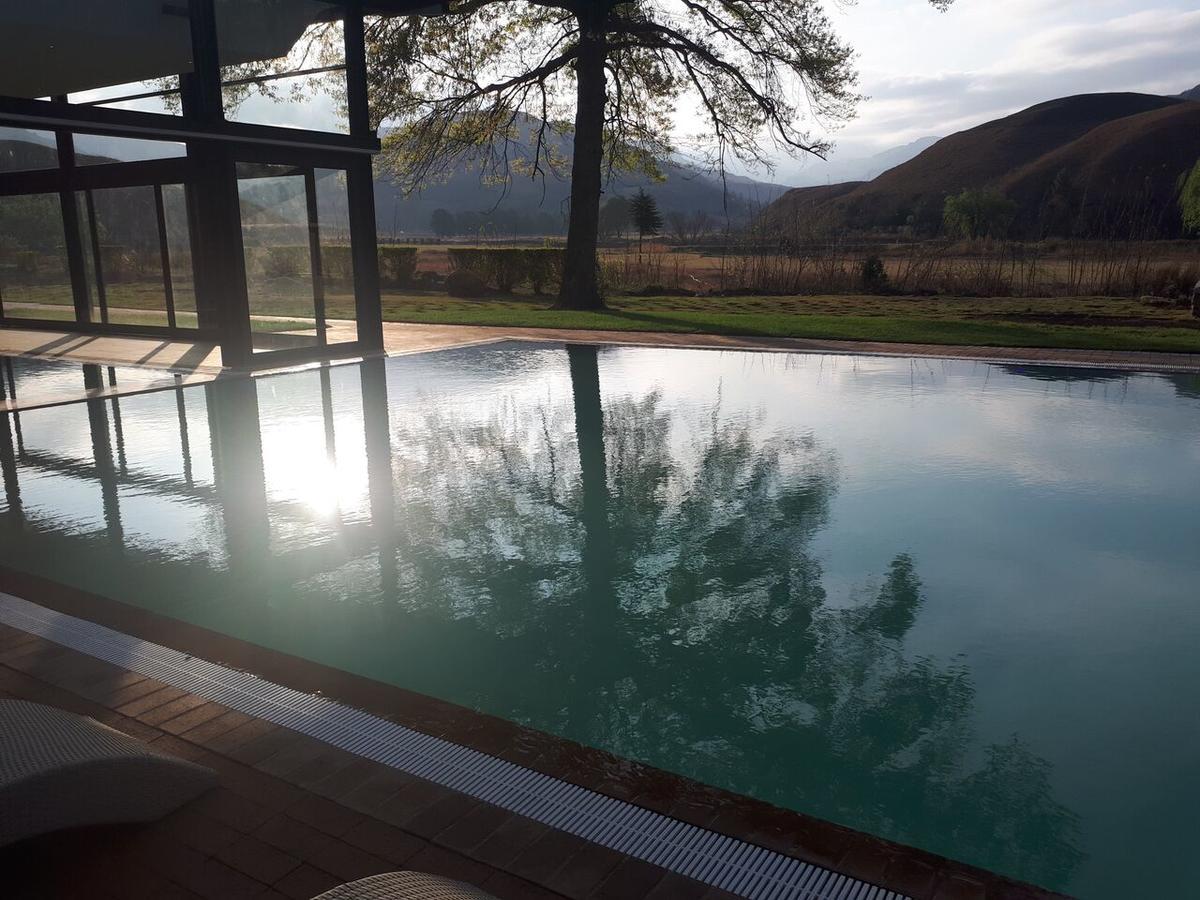 הימוויל Premier Resort Sani Pass מראה חיצוני תמונה