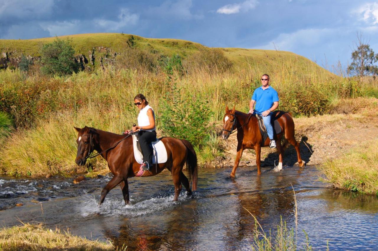 הימוויל Premier Resort Sani Pass מראה חיצוני תמונה