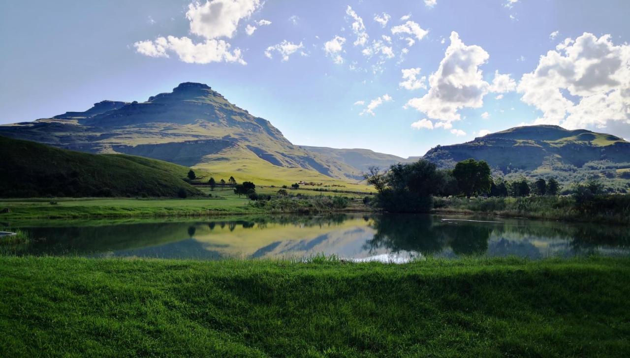 הימוויל Premier Resort Sani Pass מראה חיצוני תמונה